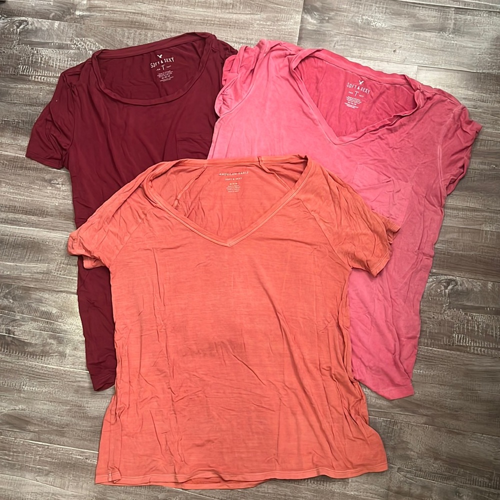 Set of 3 American eagle soft & sexy tees